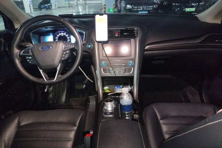 Used Ford Mondeo New Energy 2018 2.0 PHEV Smart-Controlled Fashion Edition China VI Standard
