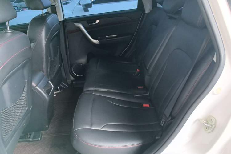 Used Haval H6 2017 Red-Label Sport Edition 1.5T Manual Two-Wheel Drive Elite Model
