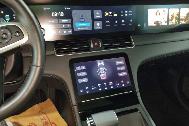 Used Li Auto ONE 2020 Range-Extended 7-Seater Version Audio And AC Panel