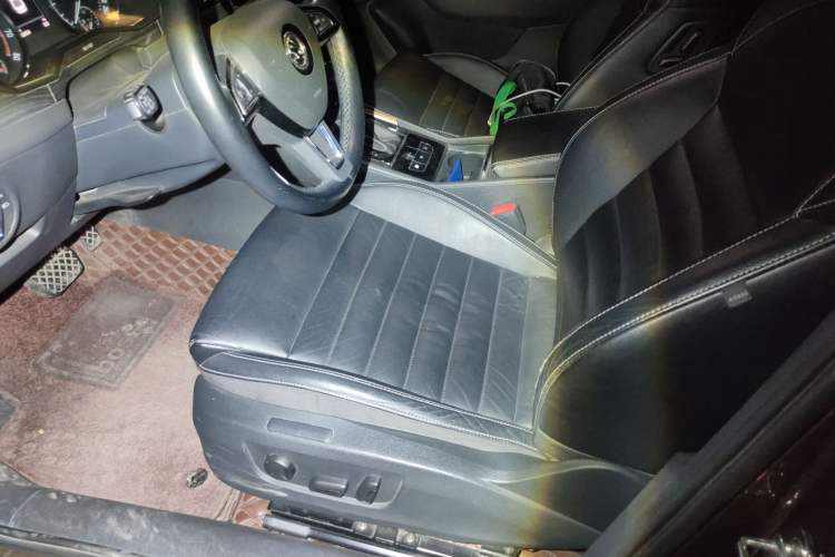 Used Skoda Superb 2016 TSI330 DSG Smart Drive Edition