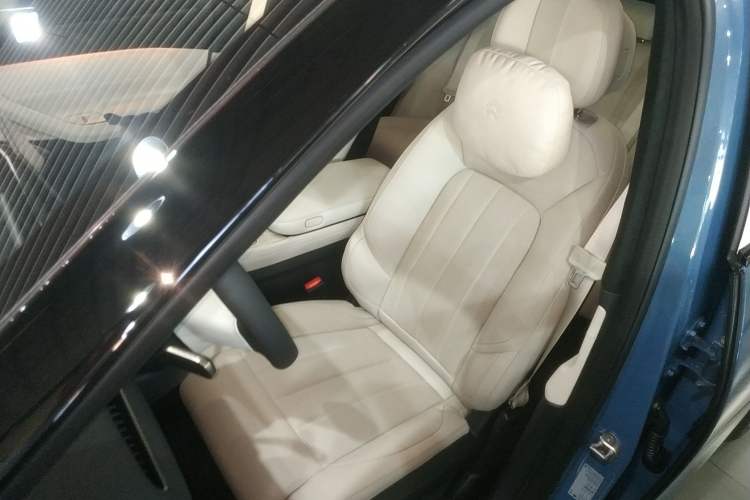 Used Nio ES7 2024 75 kWh
