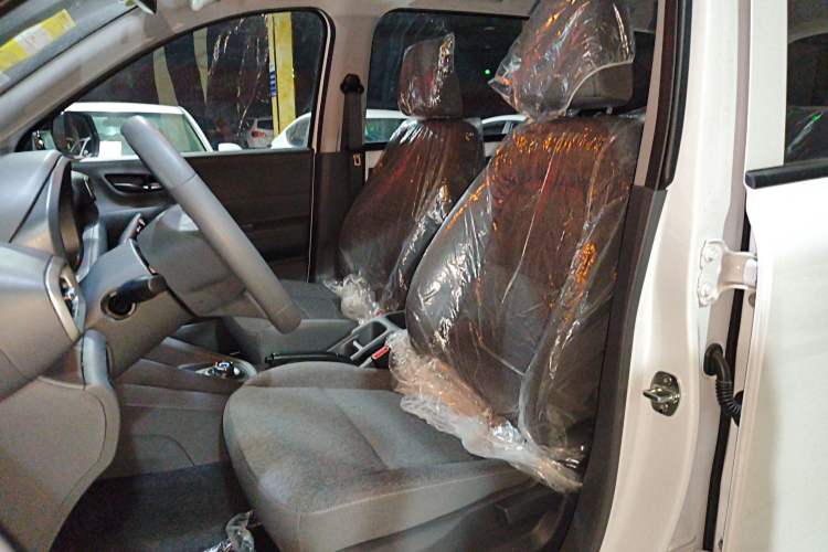 Used Wuling Hongguang New Energy 2024 All-Electric Model 300KM Standard Version