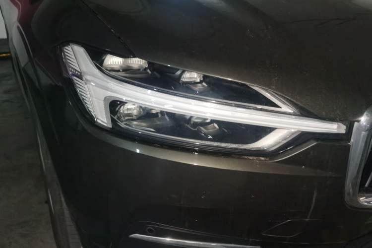 Used Volvo XC60 2021 T5 4x4 Smart Luxury Edition
