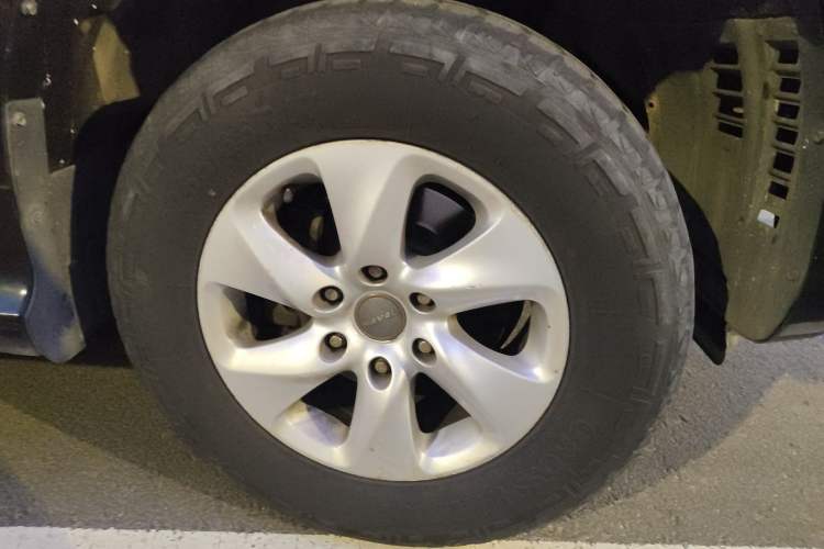 Used Haval H9 2015 2.0T Four-Wheel Drive Standard Model 7 Seats
