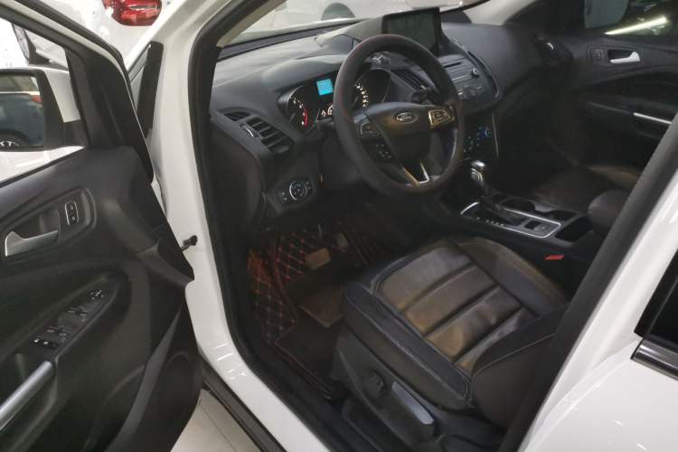 Used Ford Kuga 2018 EcoBoost 180 Two-Wheel-Drive Platinum Edition