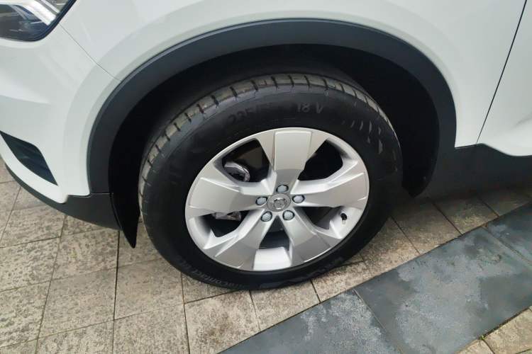 Used Volvo XC40 2022 T4 Four-Wheel Drive Smart & Stylish Edition
