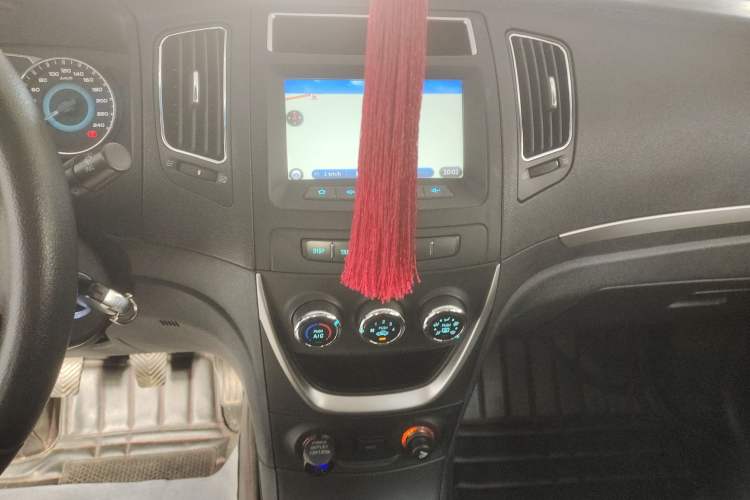 Used Geely Auto Vision 2015 1.5L Manual Happiness Edition