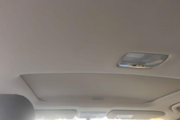 Used Honda CR-V 2016 2.0L two-wheel drive Urban Edition
