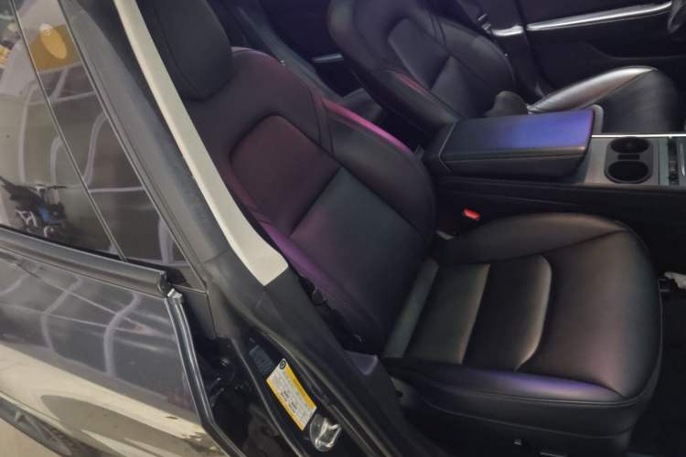 Used Tesla Model 3 2022 Rear-Wheel-Drive Version