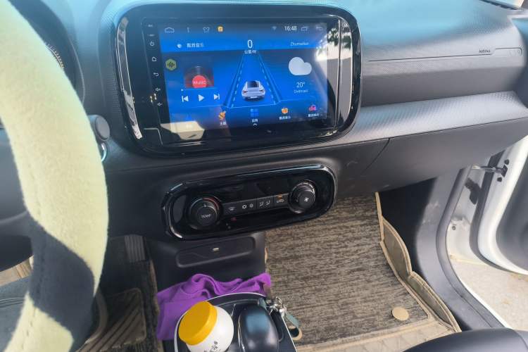 Used Roewe Clever 2022 311km QiQi BoBo Edition Audio And AC Panel