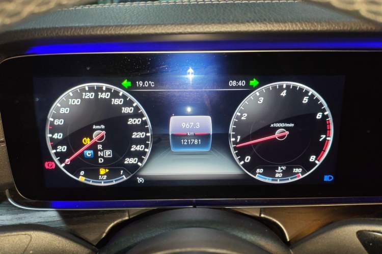 Used Mercedes-Benz E-Class 2019 E 200 L Sport 4MATIC
