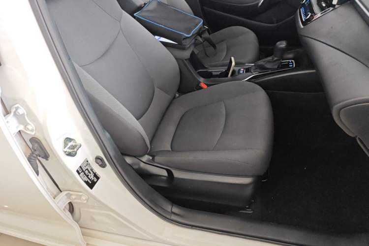 Used Toyota Corolla 2021 1.2T S-CVT Elite Edition Right Front Seat