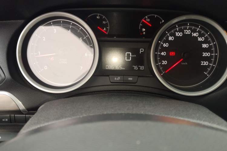 Used Peugeot 408 2014 1.8L Automatic Luxury Edition
