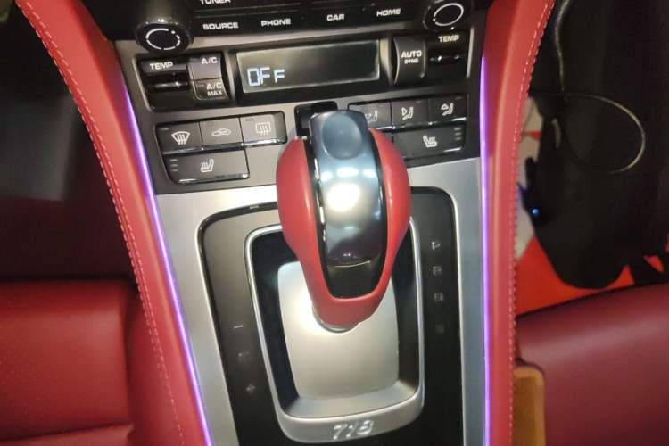 Used Porsche 718 2023 Boxster Style Edition 2.0T Gear Lever