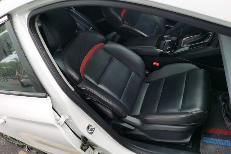 Used MG 5 2022 180 DVVT CVT Youth Style Edition

