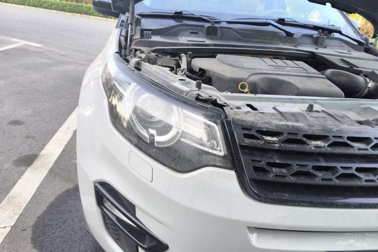 Used Land Rover Discovery Sport 2018 240 PS SE Version
