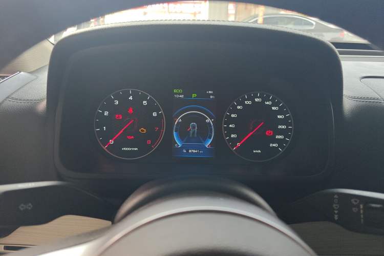 Used BYD Tang 2018 2.0T Automatic Smart Connect Prestige 7-Seater China V Standard