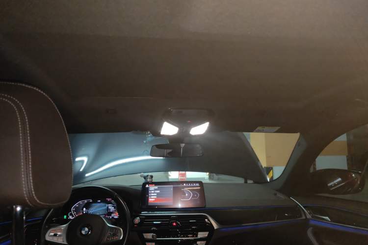 Used BMW 5 Series 2022 Restyled 525Li M Sport Package
