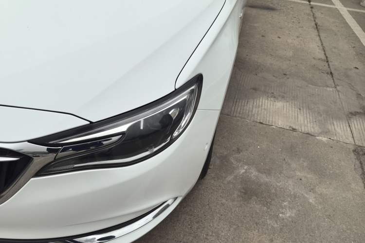 Used Buick Excelle GX 2018 18T Automatic Flagship Model
