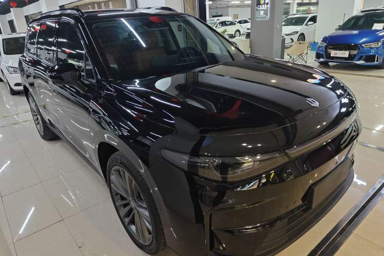 Used Leapmotor C16 2024 Pure Electric 520 Deluxe Edition Front Right 45 Deg