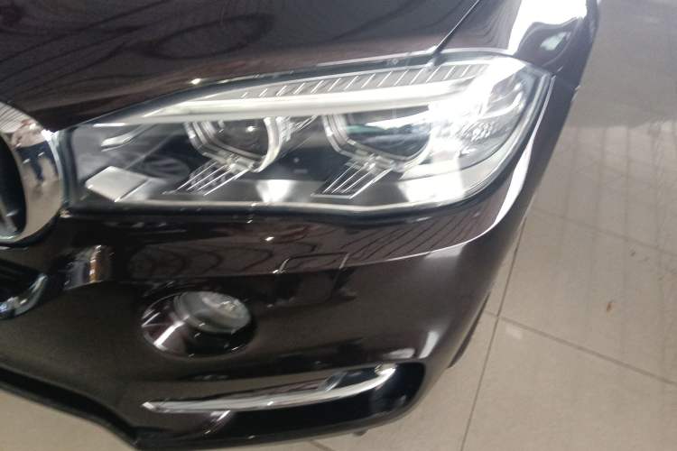 Used BMW X5 2017 xDrive28i
