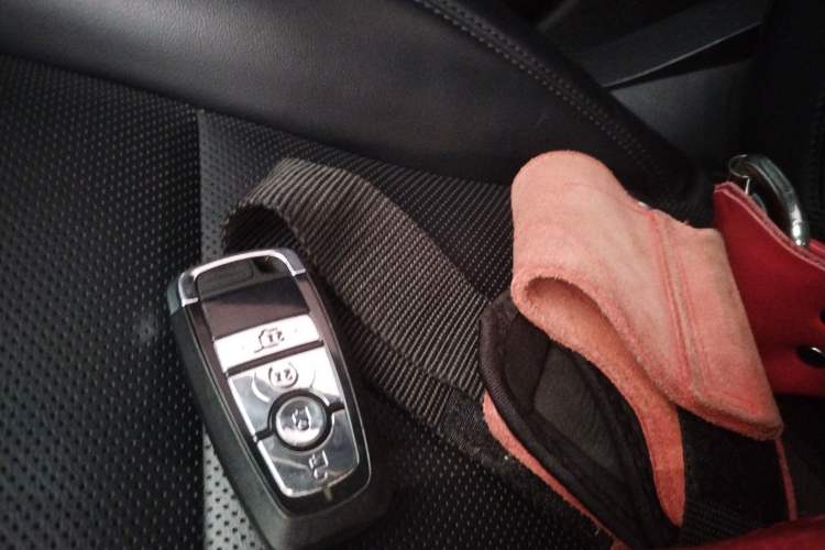 Used Lincoln Corsair 2021 2.0T Two-Wheel-Drive Luxury Edition Vehicle Key