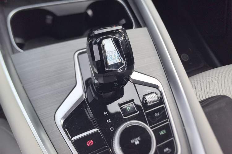 Used Chery Tiggo 7 PLUS New Energy 2023 1.5T Zhiyuan Trim Gear Lever