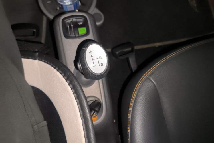 Used smart fortwo 2014 1.0 MHD Hardtop City Lightwave Passion Edition