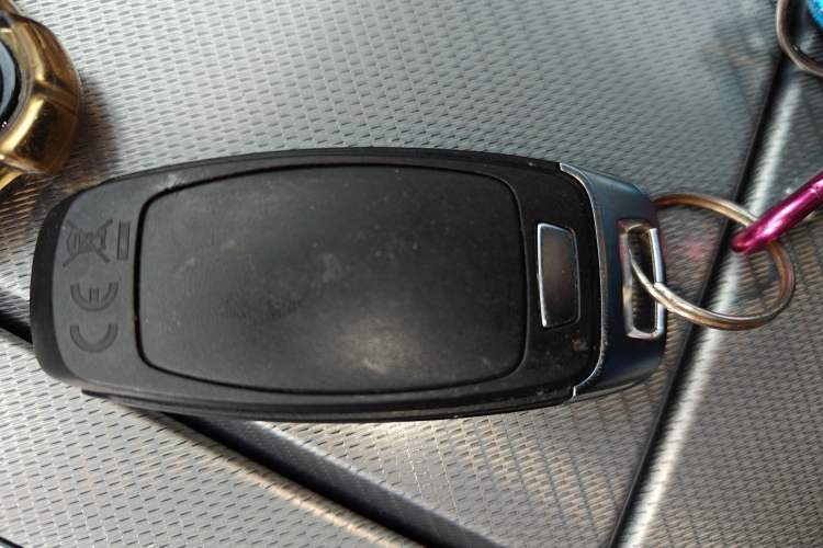 Used Audi A6L 2023 45 TFSI Prestige Elegant Edition Vehicle Key