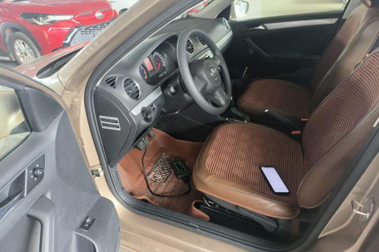 Used Volkswagen Jetta 2015 Value Edition 1.6L Automatic Comfort Version