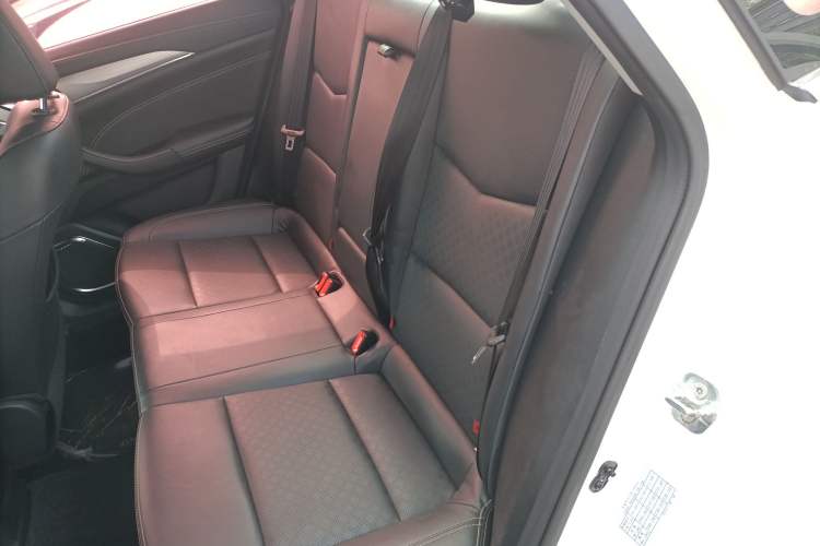 Used CHANGAN Eado 2018 1.6L GDI Manual Fashion Edition Left Rear Seat