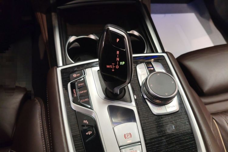 Used BMW 7 Series 2021 740Li Leading Model M Sport Package Gear Lever