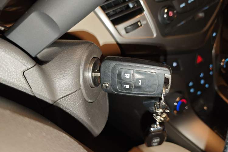 Used Chevrolet Cruze 2015 1.5L Classic SE AT