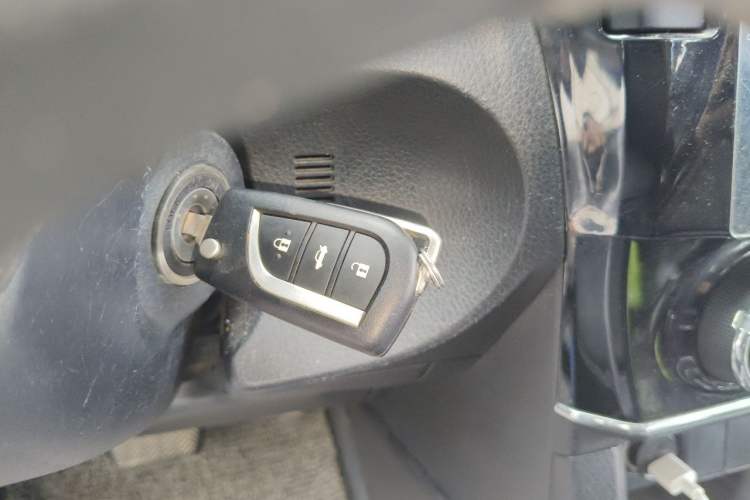 Used Toyota Corolla 2017 Revised Version 1.6L S-CVT GL
