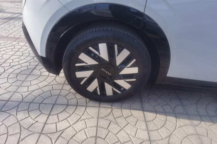 Used Zeekr MIX 2025 Long-Range Intelligent Driving Edition
