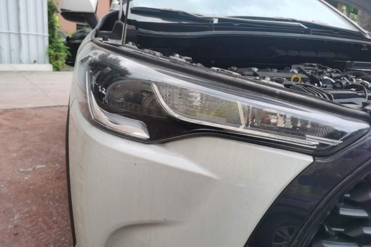 Used Toyota Corolla Cross 2024 2.0L Pioneer Edition Right Front Headlight