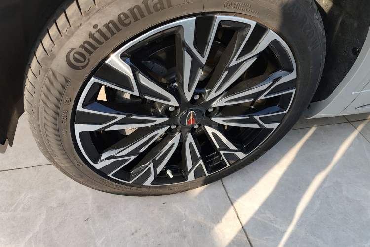 Used Hongqi HS5 2023 2.0T Four-Wheel Drive Flagship Pro Edition
