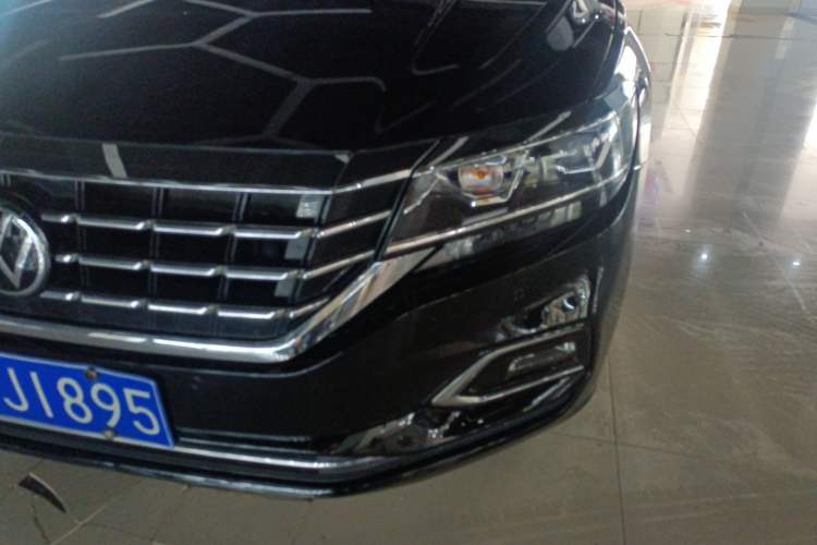 Used Volkswagen Passat 2019 330TSI Elite Edition China VI Left Front Headlight