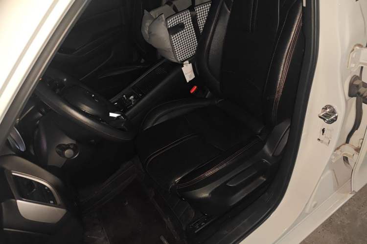 Used Mazda Mazda 3 Axela 2019 Cloud-Controlled Sedan 1.5L Automatic Luxury Model China VI Standard
