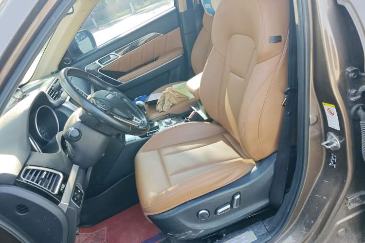 Used Haval H6 Coupe 2016 Blue Label 1.5T Manual Two-Wheel Drive Elite Model