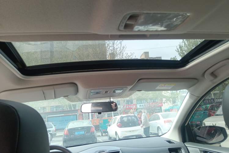 Used Nissan Tiida 2021 1.6L CVT Cool Edition Headliner