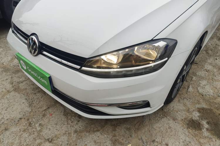 Used Volkswagen Golf 2020 Zhiai Edition 200TSI DSG Comfort Model
