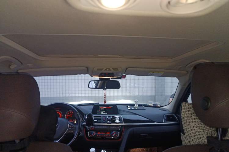 Used BMW 3 Series 2018 320Li Fashion Model
