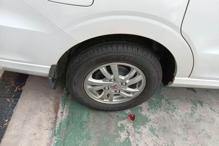 Used Wuling Hongguang 2019 1.5L S Comfort Edition China VI LAR