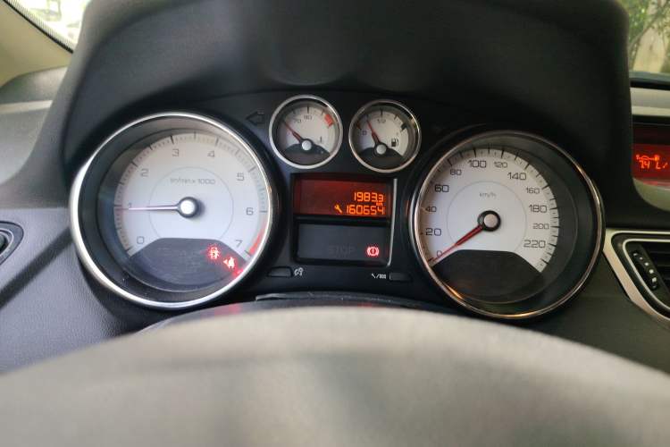 Used Peugeot 308 2013 1.6L Manual Fashion Model