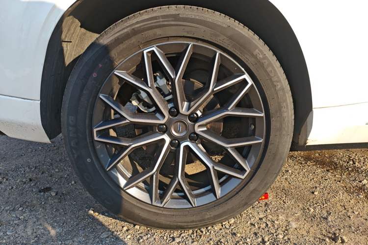 Used Oshan Z6 New Energy 2023 ZhiDian iDD 150KM Flagship PLUS