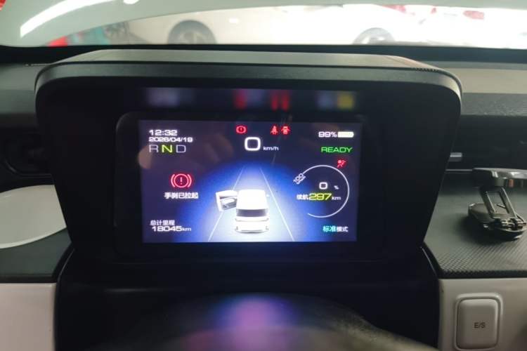 Used Wuling Hongguang MINIEV 2022 GAMEBOY 300km Enthusiast Model with Lithium Iron Phosphate
