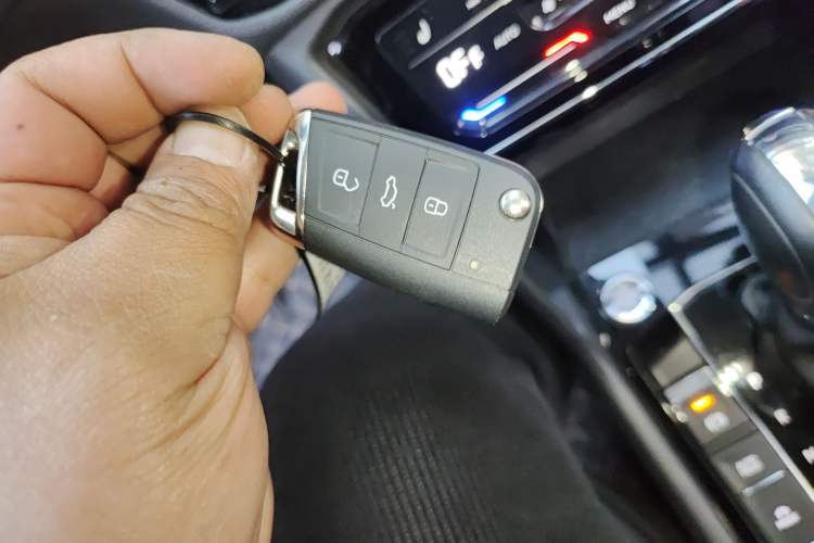 Used Volkswagen Tharu 2021 280TSI Two-Wheel-Drive Luxury Plus Edition