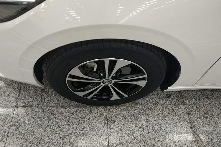 Used Nissan Sylphy 2021 1.6L XL CVT Smart Enjoyment Edition Left Front Wheel Hub