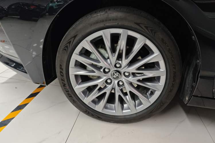 Used Toyota Avalon 2024 Dual-Motor 2.0L Luxury Edition Left Front Wheel Hub